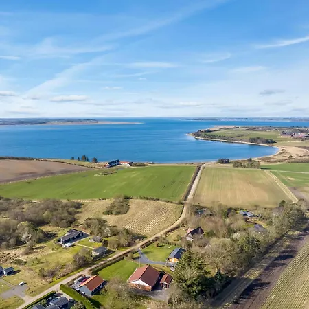 With Pool And Close To The Limfjord Roslev
