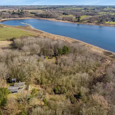 With Pool And Close To The Limfjord, Ferienhaus Roslev